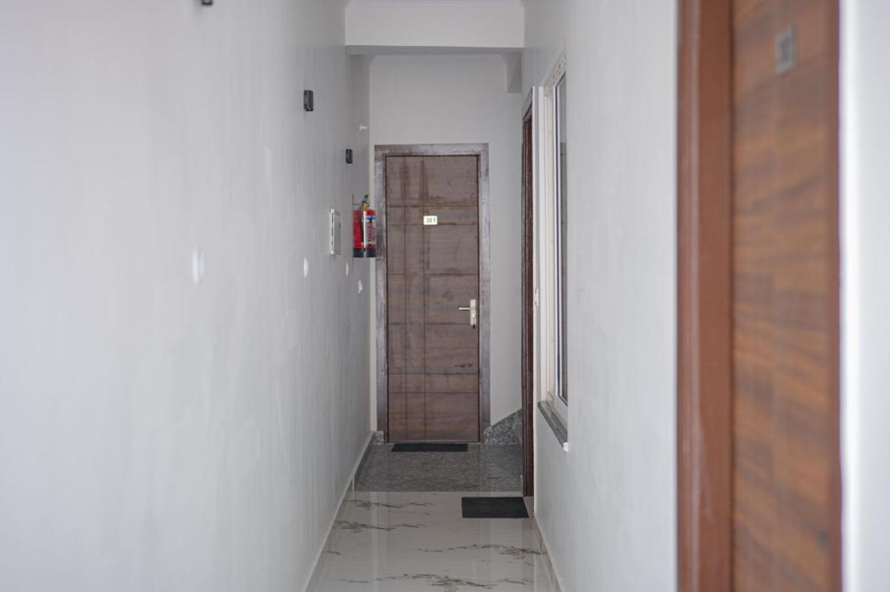 The Vinayak By Le Pension Stays ริชิเคช ภายนอก รูปภาพ